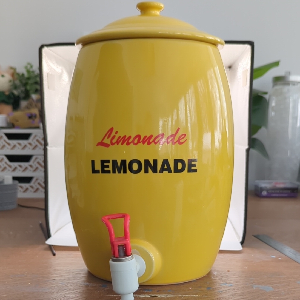 1960 Lemonade Dispenser with Spout